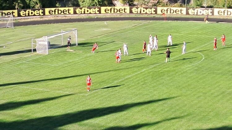 „Родопа“ с пълен обрат и победа над „Розова долина“ в голово шоу с три дузпи