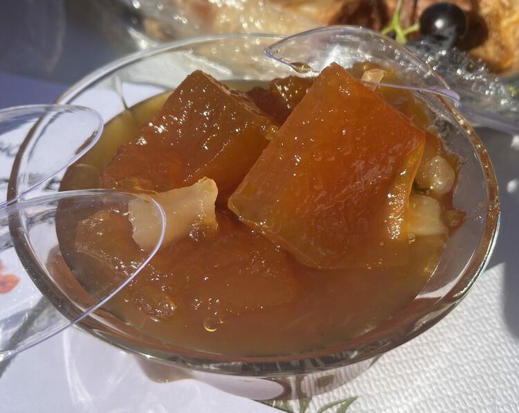 35-килограмова тиква е първенец в „Празникът на тиквата“ в Горски извор