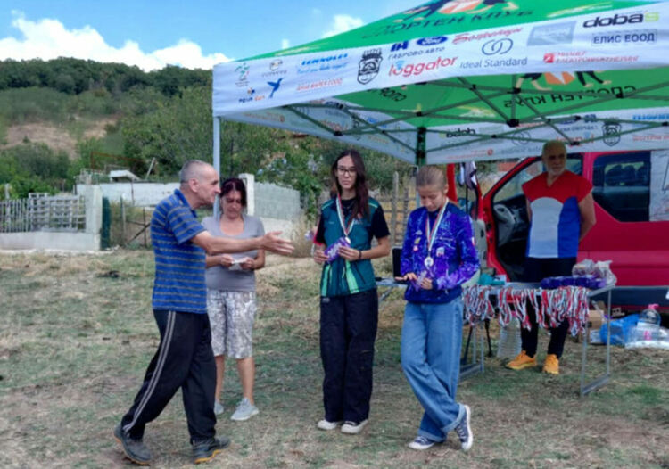 5 призови места за „Компас“ от състезанията за Купа „Минерални бани“