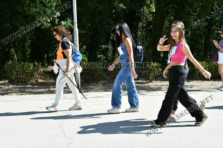 Над 100 бегачи стартираха на „Running together“ на „Кенана“