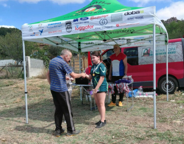 5 призови места за „Компас“ от състезанията за Купа „Минерални бани“