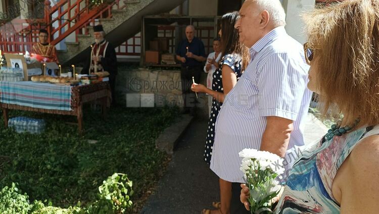   Кърджали почете паметта на първия си енорийски свещеник отец Георги Стоянов