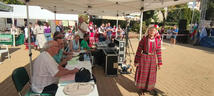 Хорът на читалището в Крепост със златен медал от Международен фолклорен фестивал