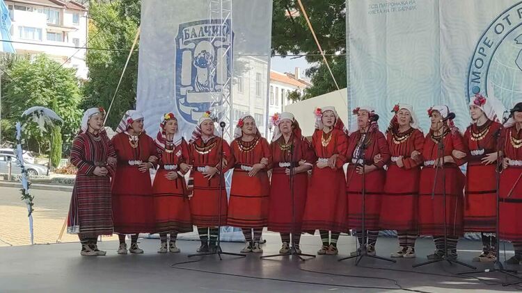 Хорът на читалището в Крепост със златен медал от Международен фолклорен фестивал