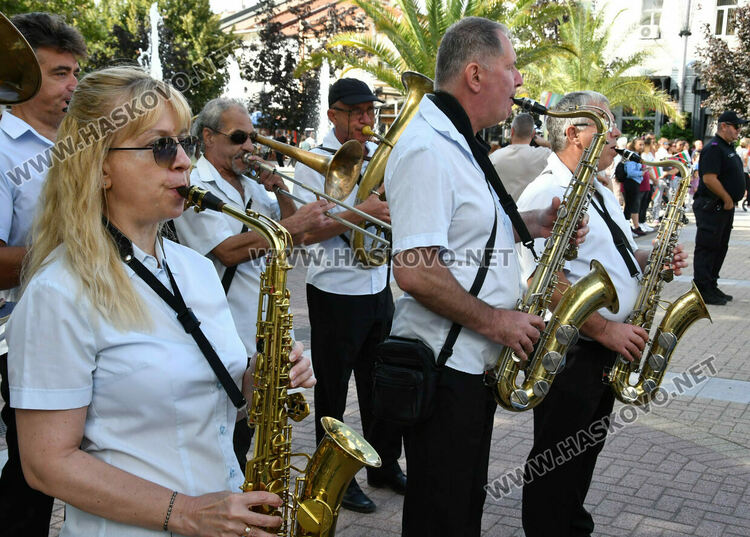 Хасково чества 117 г. от Независимостта на България с тържествен ритуал