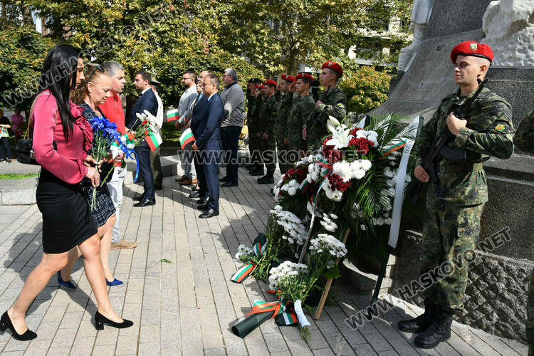 Хасково чества 117 г. от Независимостта на България с тържествен ритуал