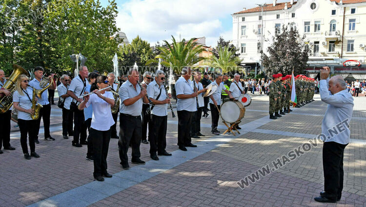Хасково чества 117 г. от Независимостта на България с тържествен ритуал
