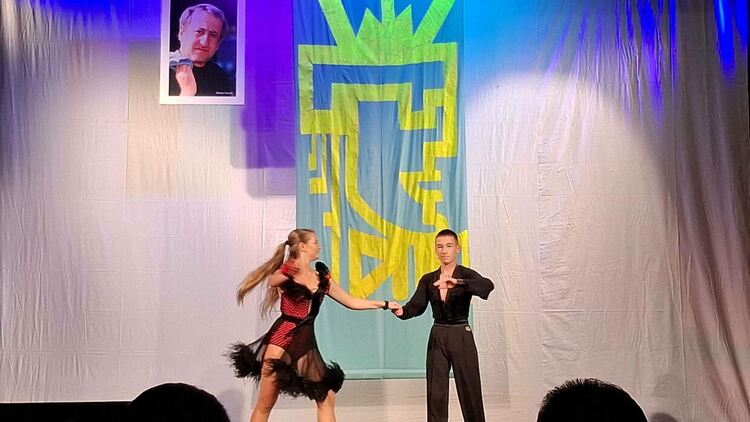 Откриха Международния фестивал за комедийни театри, пантомима и сатира „Велко Кънев“ в Тополовград