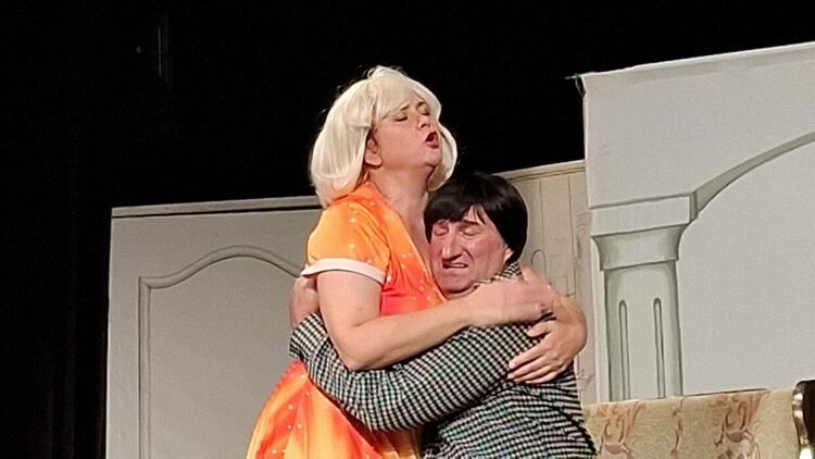 Откриха Международния фестивал за комедийни театри, пантомима и сатира „Велко Кънев“ в Тополовград