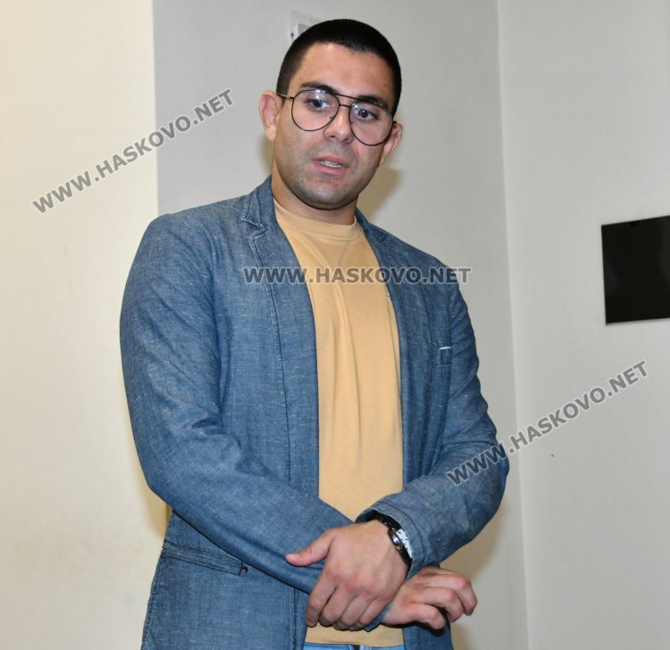 Адвокат Георги Великов