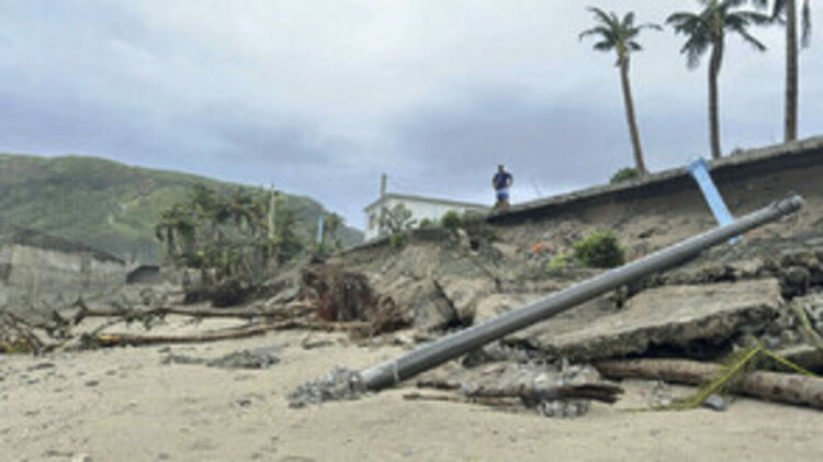 Тайфунът "Рагаса": Евакуираха близо 2 млн. души в Китай, над 20 са жертвите в Тайван и Филипините