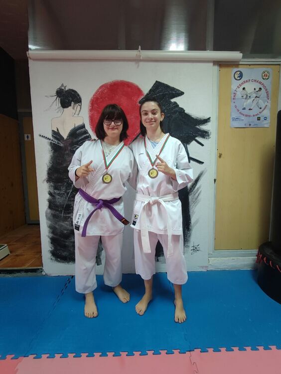 Пет отличия за каратеките на „Торнадо“ на състезание в Габрово