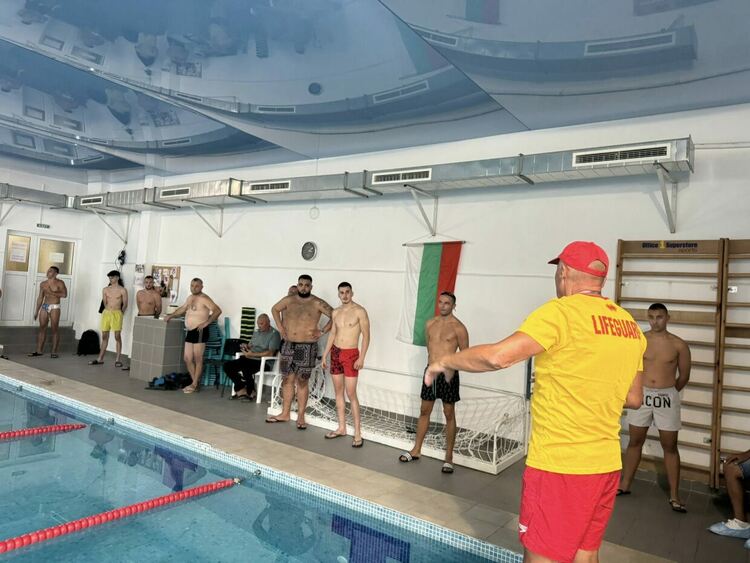 Стартира курс за водни спасители в Кърджали
