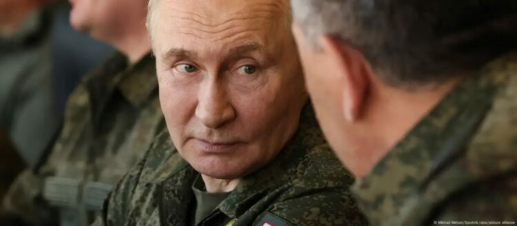 Руският президент Владимир Путин по време на военното учение „Запад 2025“