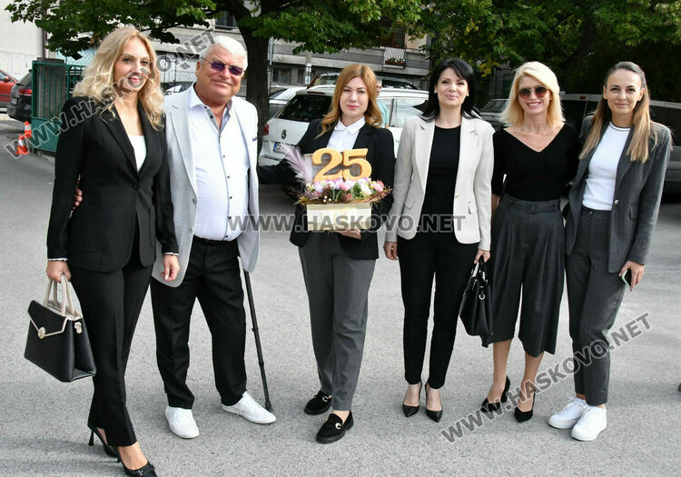 Честваха 25 г. от създаването на Дневен център „Марина“ в Хасково