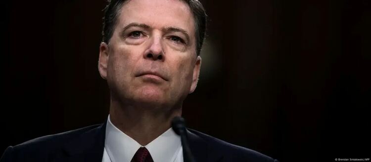 Коми беше начело на ФБР в периода 2013-2017 година