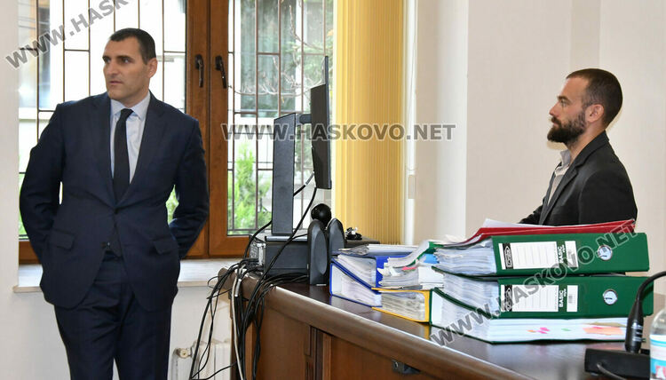 Отложиха делото срещу Мюмюн Искендер за отстраняването му като кмет на Минерални бани