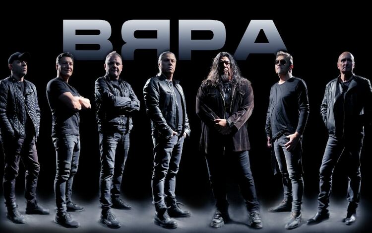 Рок експлозия в НДК с Б.Т.Р. и Ахат