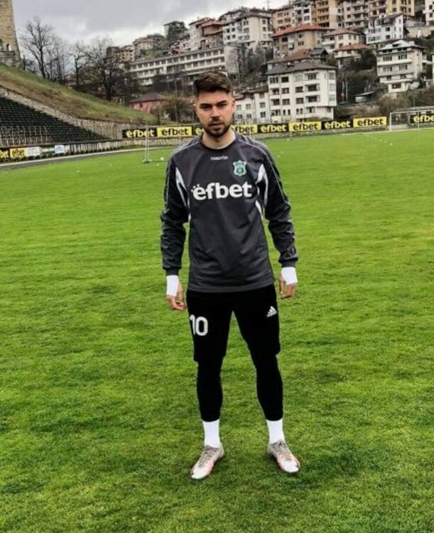 Голмайсторът на „Родопа“ (Смолян) стартира индивидуални футболни тренировки за деца