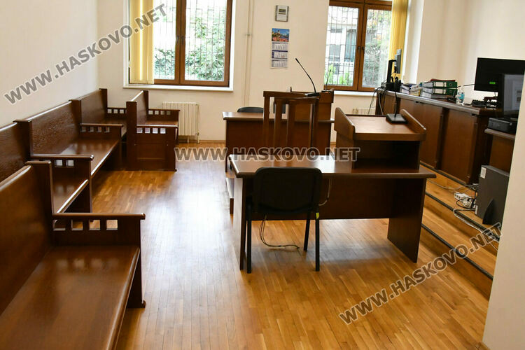 Отложиха делото срещу Мюмюн Искендер за отстраняването му като кмет на Минерални бани