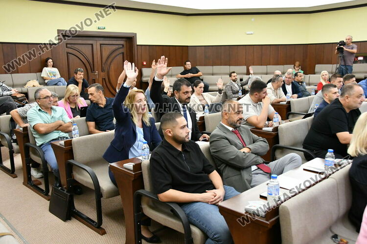 Решено: Синята зона в Хасково става 2 лева на час, 1 лев ще е паркирането до 30 минути