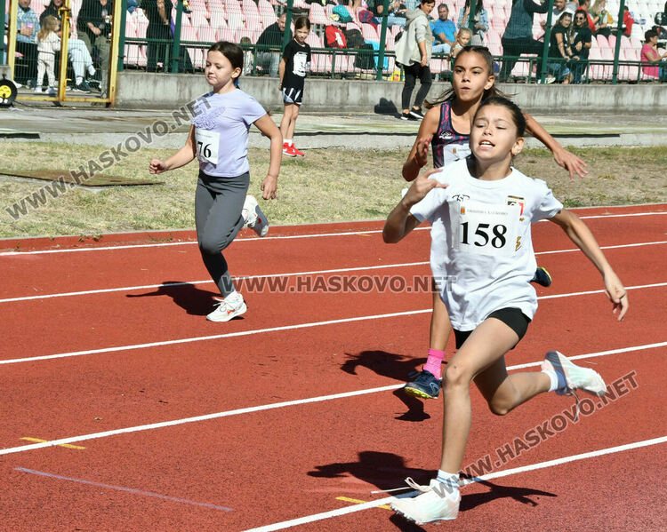 Близо 180 състезатели участват в турнира по лека атлетика в Хасково