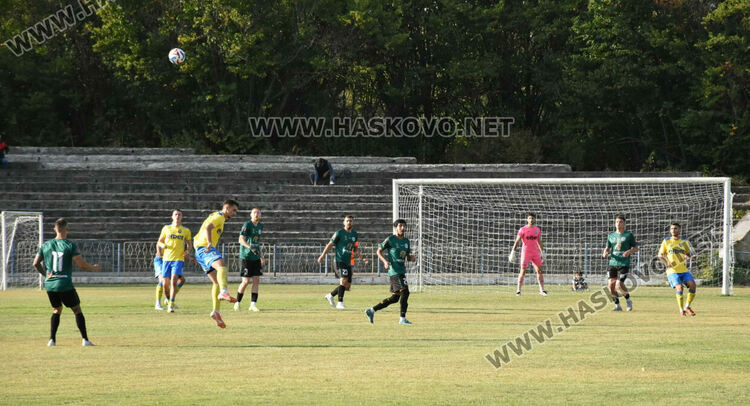 „Димитровград“ с домакинска загуба. ОФК „Хасково“ с класика в Асеновград