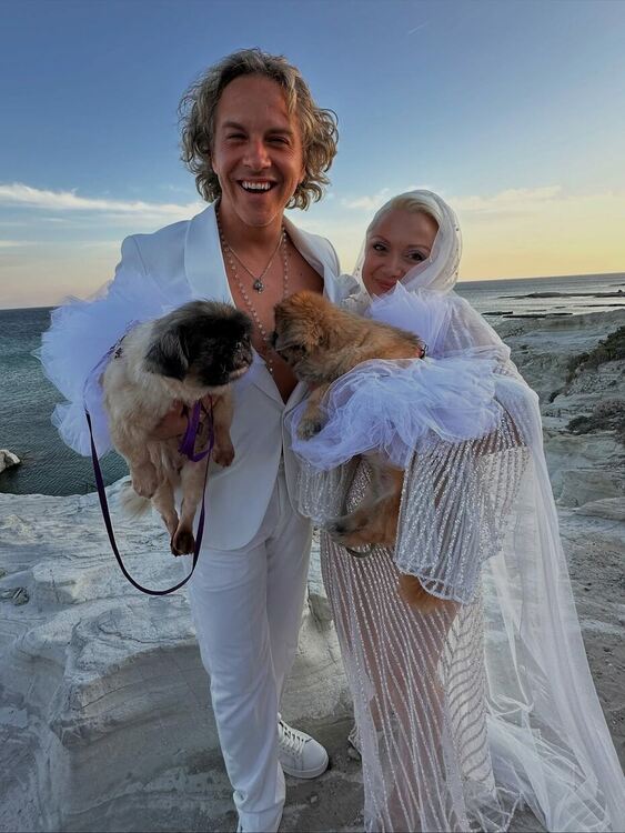 Павлина и Николай от „Гранд” в клип на Невена Цонева