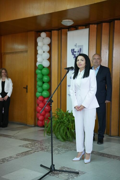 Филиалът на ВСУ „Черноризец Храбър“ в Смолян откри новата академична година с тържествена церемония