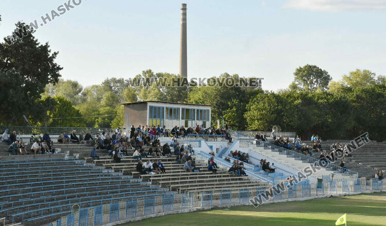 „Димитровград“ с домакинска загуба. ОФК „Хасково“ с класика в Асеновград