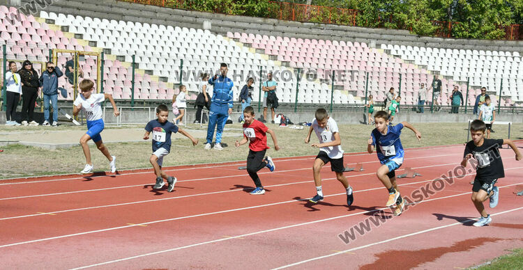 Близо 180 състезатели участват в турнира по лека атлетика в Хасково