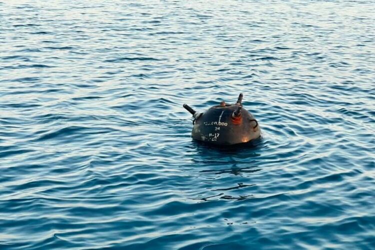 Турски рибари откриха морски дрон камикадзе в Черно море