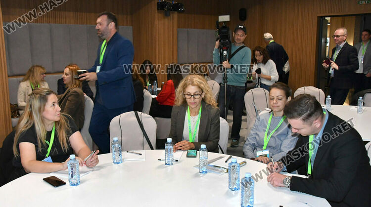 Партньори от общини в Литва, Гърция и Италия на среща по проект в Хасково за изграждане на център за телемедицина