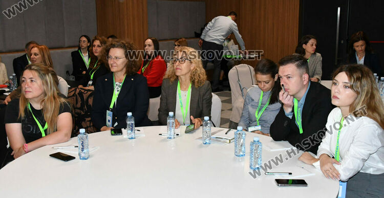 Партньори от общини в Литва, Гърция и Италия на среща по проект в Хасково за изграждане на център за телемедицина