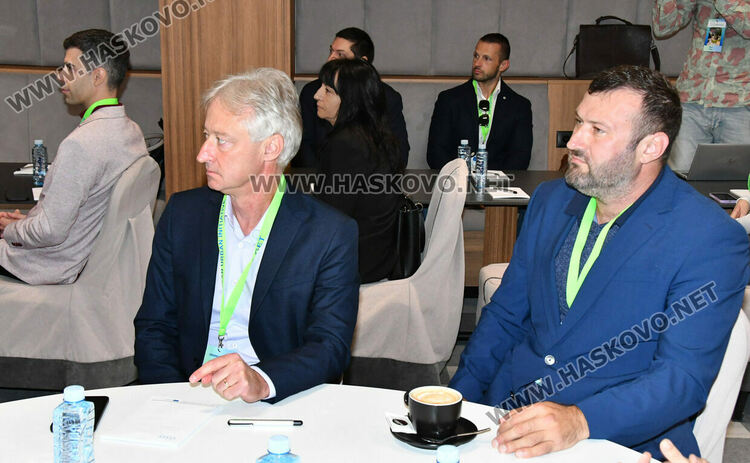 Партньори от общини в Литва, Гърция и Италия на среща по проект в Хасково за изграждане на център за телемедицина
