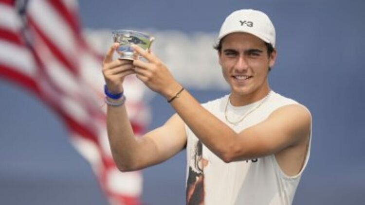 Иван Иванов отказа ITF финалите, това прави Александър Василев топ поставен