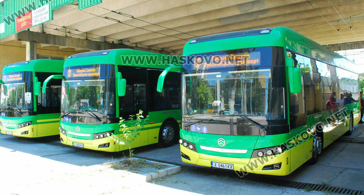 Родители се жалват от неудобно разписание за ученици  