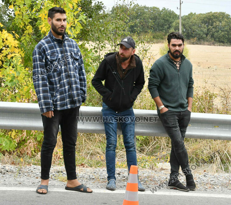 Двама пострадаха при челна катастрофа между Хасково и Узунджово