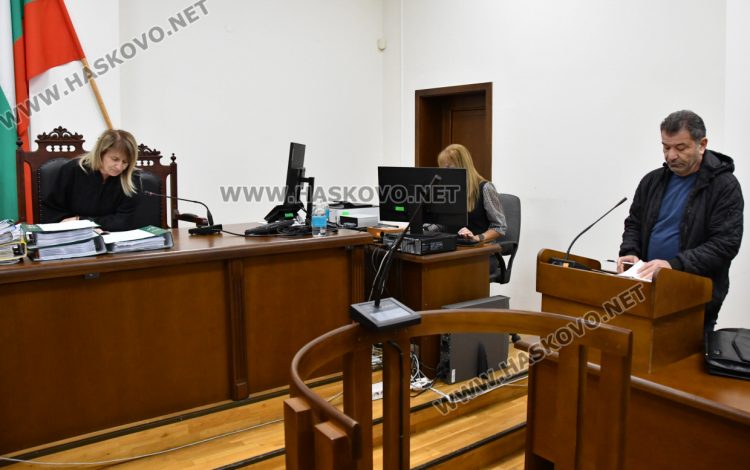 Второ отлагане на делото срещу Искендер за отстраняването му като кмет на Минерални бани, повдигат още обвинения