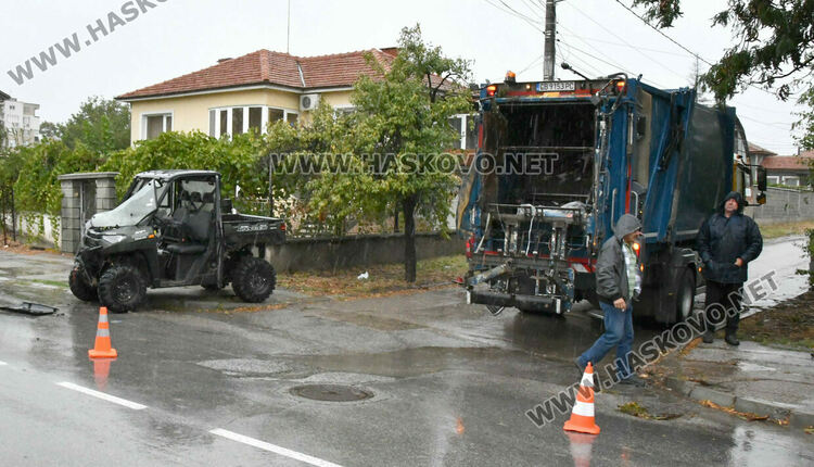 Трима са ранени при катастрофа между Бъги на Енергото и камион за боклук в Хасково