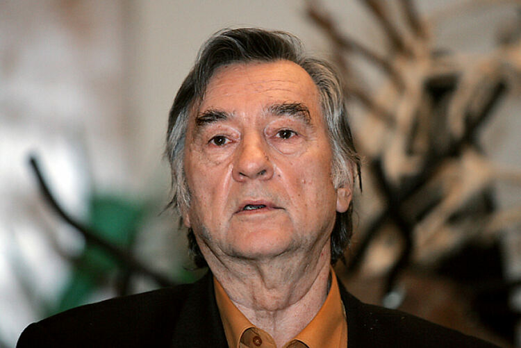 Александър Проханов, автор на  „Лемнер“