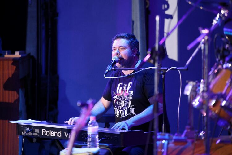 Хасковски банди изпълниха вечните рок парчета