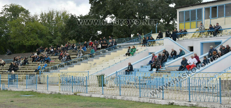 Нулево реми в регионалното футболно дерби между „Хасково“ и „Димитровград“ 