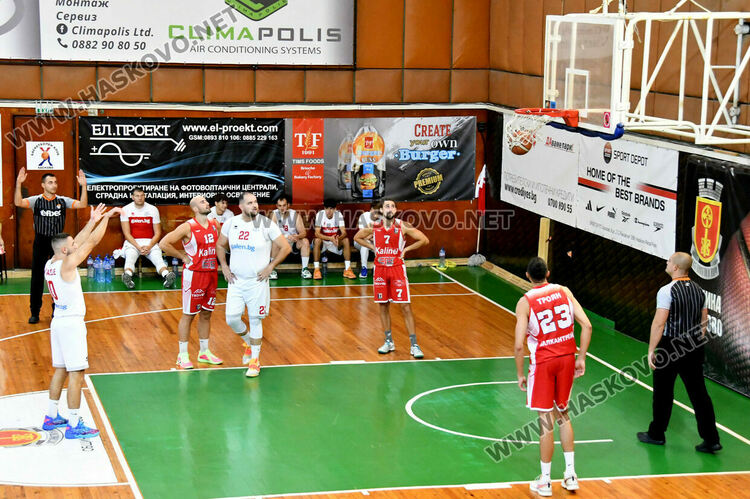 „Хасково“ победи „Чавдар“ с 91:72 и е първи в баскетболната втора лига