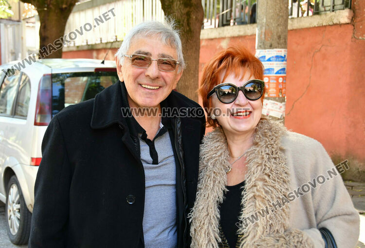 С празнична служба и концерт отпразнуваха 100-годишния юбилей на арменската църква и училище в Хасково