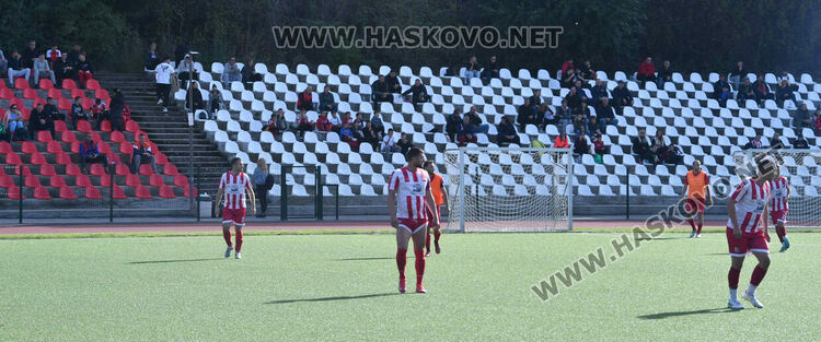 ФК „Хасково“ спечели градското дерби, след като изоставаше в резултата