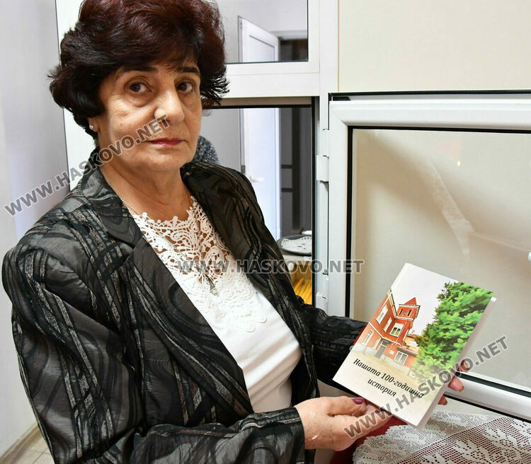 С празнична служба и концерт отпразнуваха 100-годишния юбилей на арменската църква и училище в Хасково