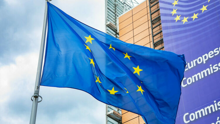 ЕК ще обяви след месец каква сума по ПВУ може да задържи, ако България не изпълни условията