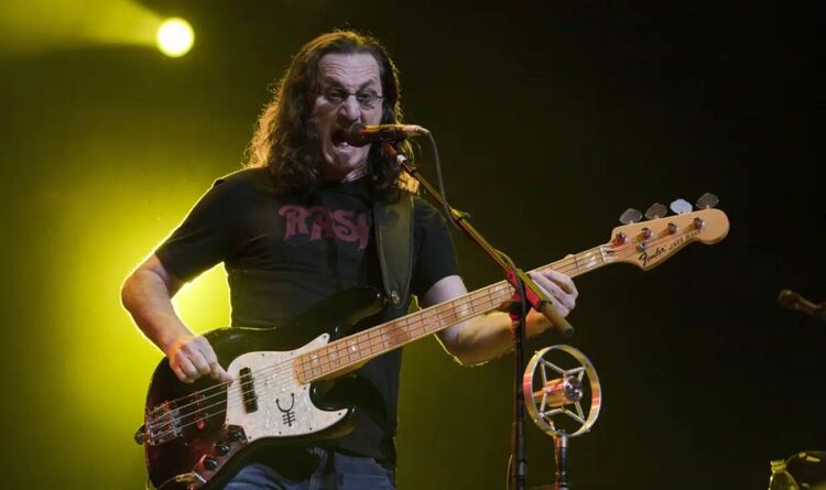 Легендите от RUSH тръгват на турне в памет на барабаниста Нийл Пърт, замества го дама - Аника Нийлс