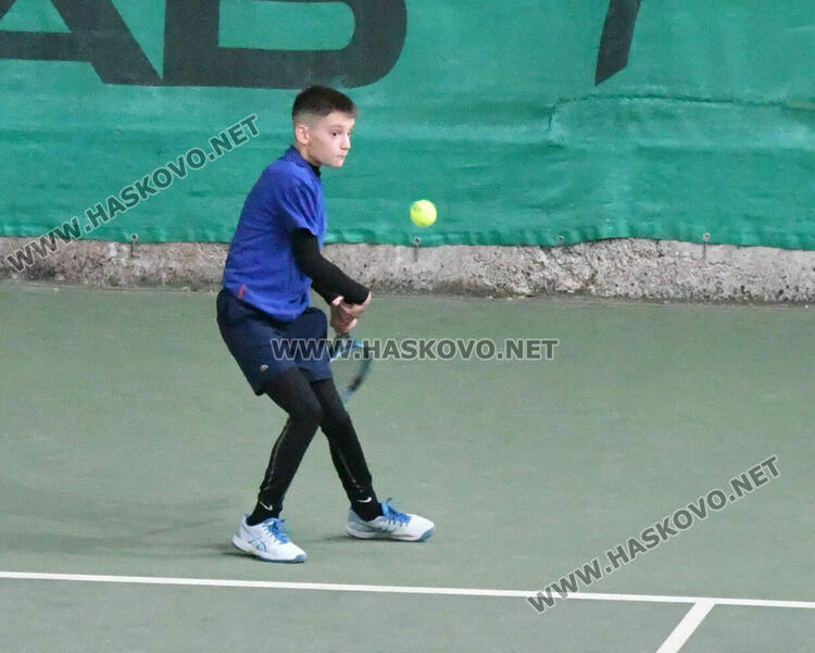 47 състезатели стартираха в международен турнир по тенис в Хасково